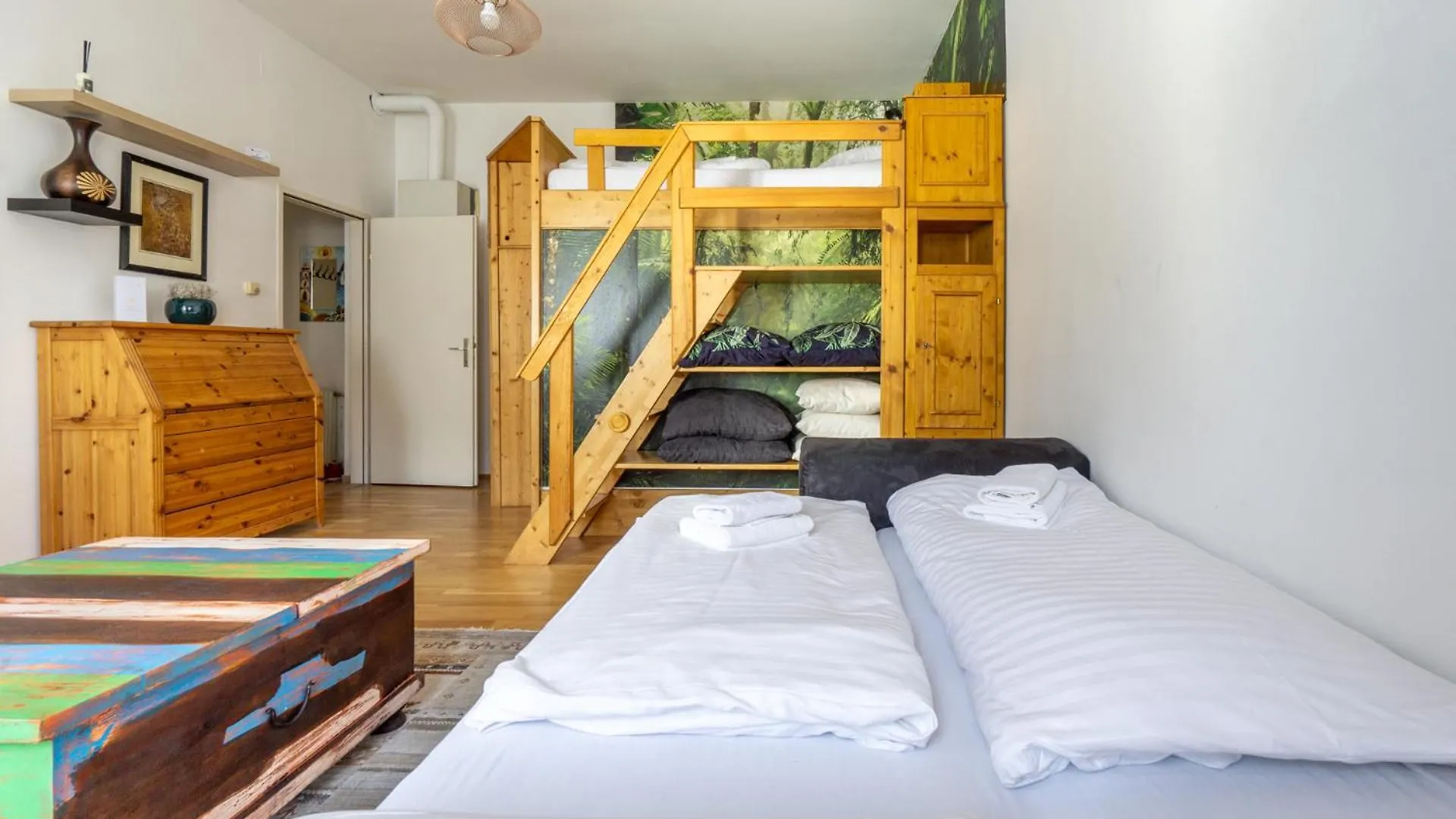 Apartment Next To Stadthalle & Westbahnhof Vienna